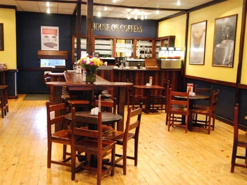 Protea Hotel By Marriott Harrismith Montrose Εξωτερικό φωτογραφία