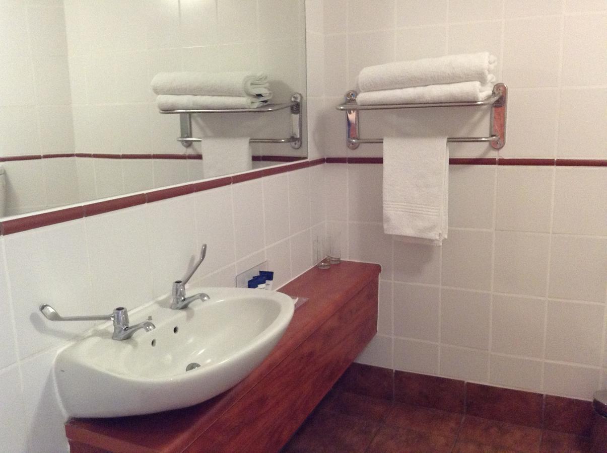 Protea Hotel By Marriott Harrismith Montrose Εξωτερικό φωτογραφία