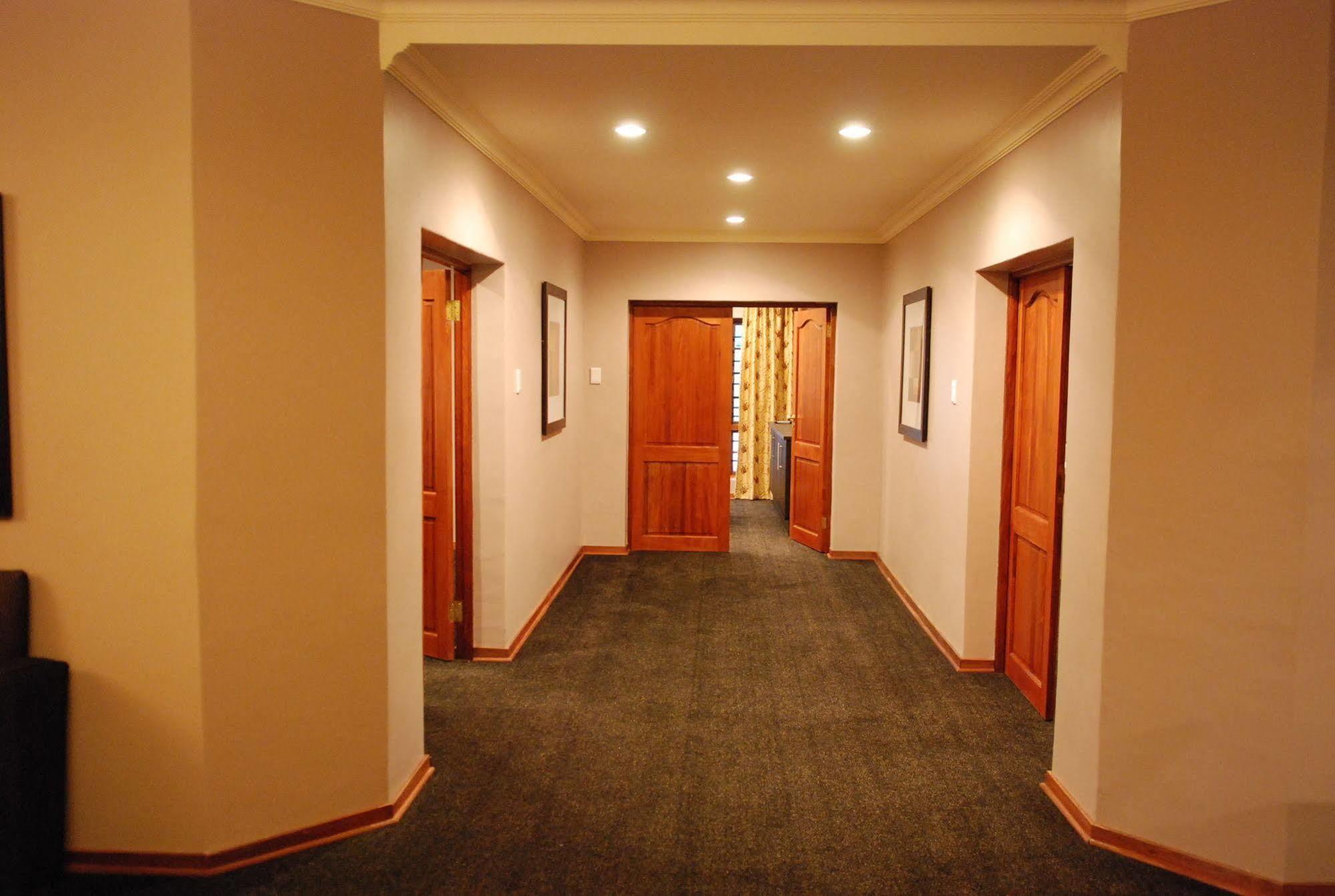 Protea Hotel By Marriott Harrismith Montrose Εξωτερικό φωτογραφία
